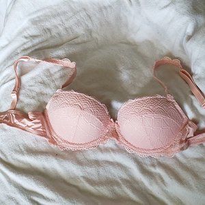 Pink Push up bra
